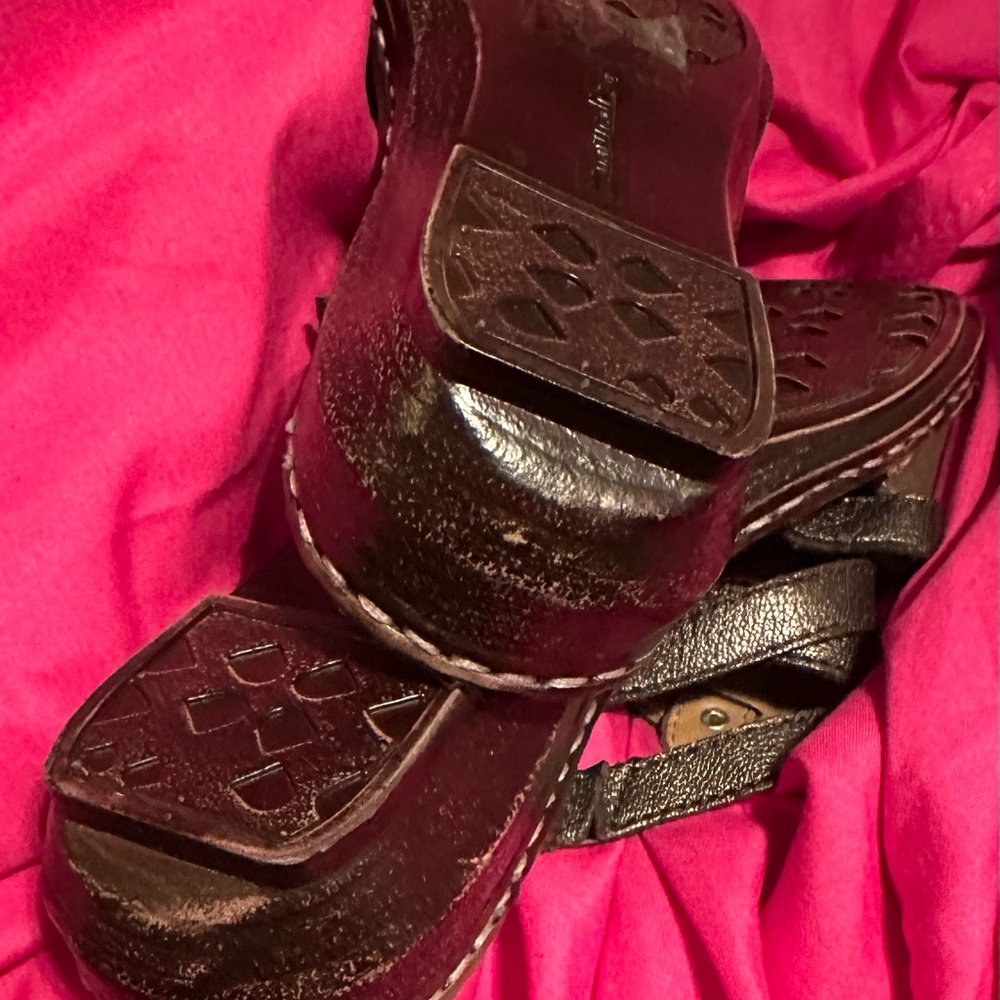 naturalizer ashford slide